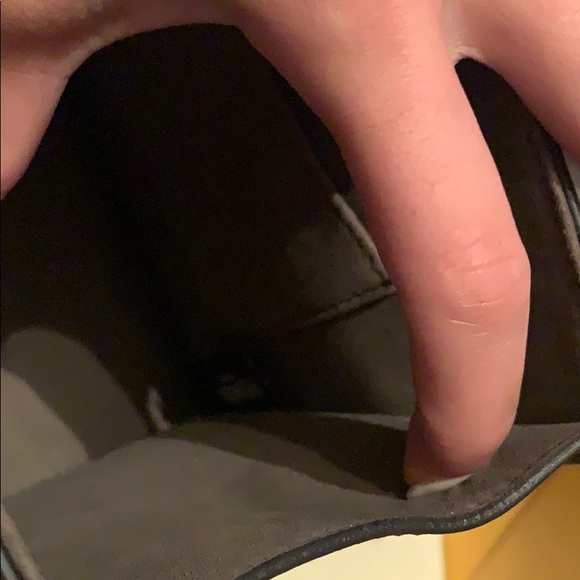 Fendi bag - Picture 3 of 5